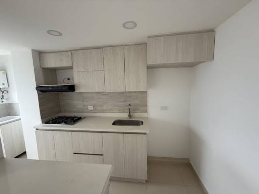 Apartamento de 3 alcobas en arriendo en Bucaros, Bello, 54 m² · foto 5 de 19