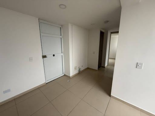 Apartamento de 3 alcobas en arriendo en Bucaros, Bello, 54 m² · foto 8 de 19