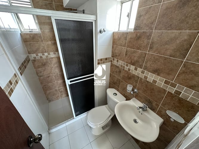 Apartamento de 3 alcobas en arriendo en San Jorge, Girón, 62 m² · foto 19 de 22