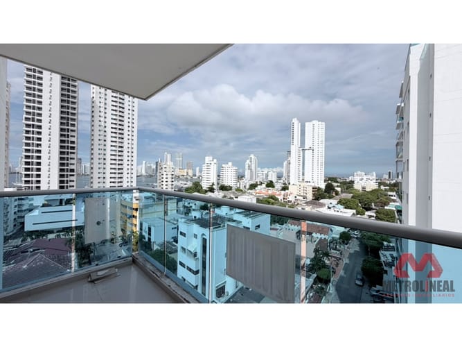 Apartamento de 3 alcobas en arriendo en Manga, Cartagena, 136 m² · foto 7 de 19