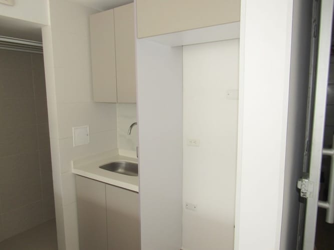 Apartamento de 3 alcobas en arriendo en El Recreo, Floridablanca, 53 m² · foto 4 de 14