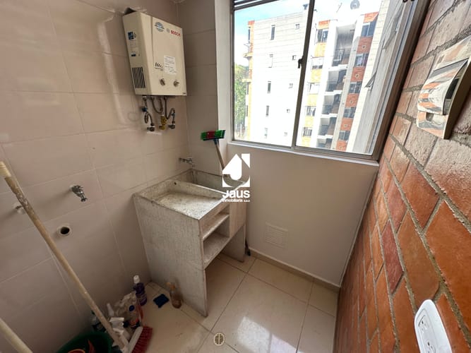 Apartamento de 3 alcobas en arriendo en San Jorge, Girón, 62 m² · foto 8 de 22