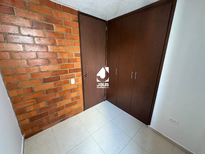 Apartamento de 3 alcobas en arriendo en San Jorge, Girón, 62 m² · foto 11 de 22