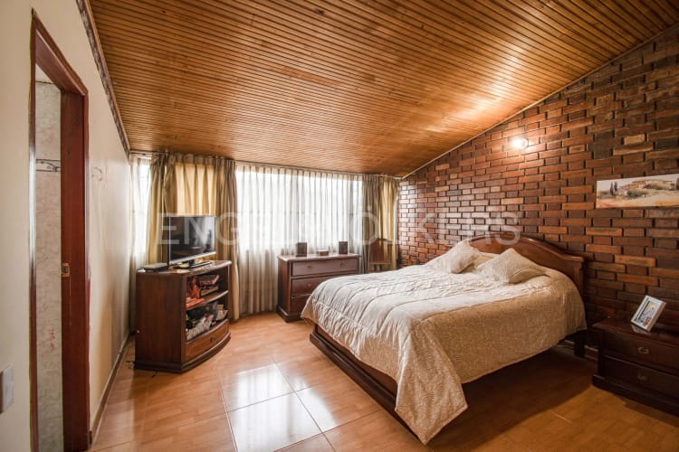 Casa de 4 alcobas en venta en Niza, Bogotá, 364 m² · foto 19 de 20