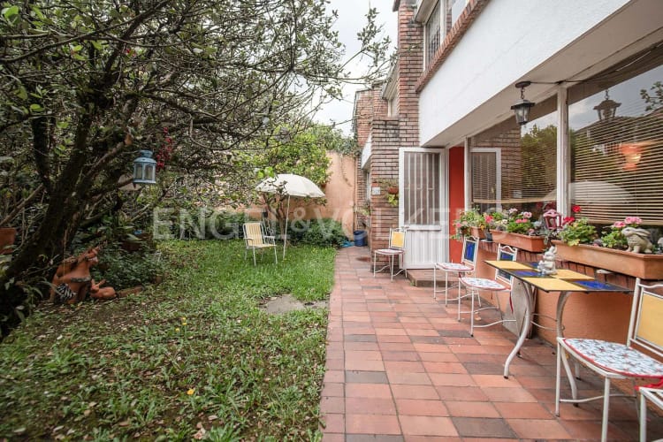Casa de 4 alcobas en venta en Niza, Bogotá, 364 m² · foto 10 de 20