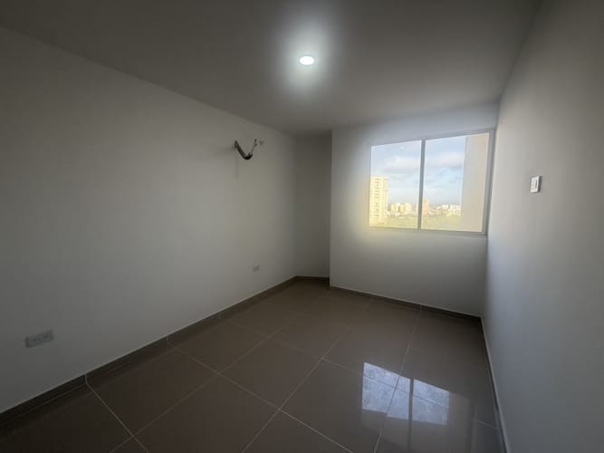 Apartamento de 2 alcobas en arriendo en Ciudad Jardin, Barranquilla, 60 m² · foto 10 de 12