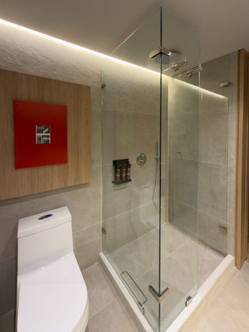 Apartamento de 1 alcoba en venta en El Virrey, Bogotá, 41 m² · foto 2 de 15