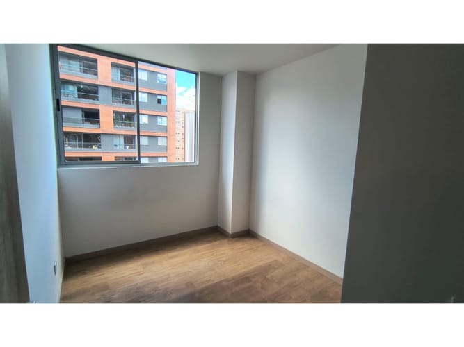 Apartamento de 3 alcobas en arriendo en Ciudad Del Río, Medellín, 90 m² · foto 5 de 16