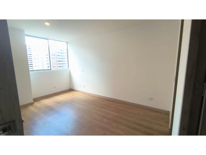Apartamento de 3 alcobas en arriendo en Ciudad Del Río, Medellín, 90 m² · foto 9 de 16