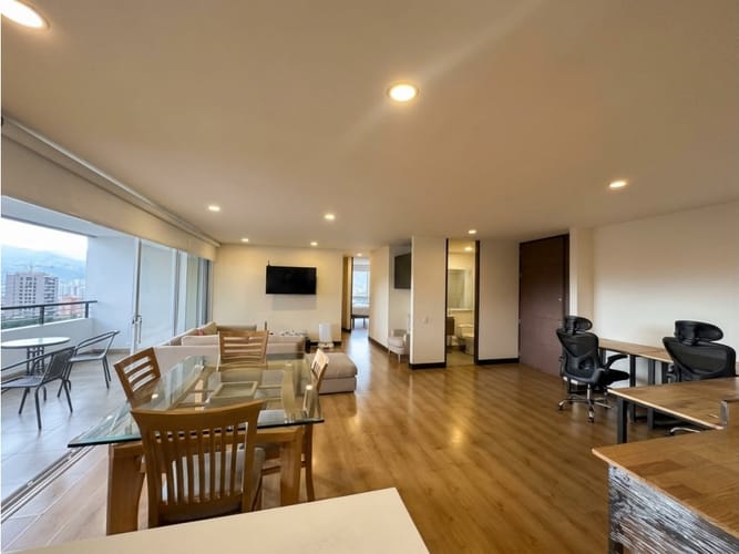 Apartamento de 2 alcobas en venta en La Florida, Medellín, 130 m² · foto 6 de 14