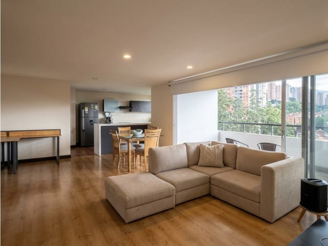 Apartamento de 2 alcobas en venta en La Florida, Medellín, 130 m² · foto 8 de 14