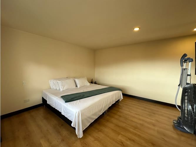 Apartamento de 2 alcobas en venta en La Florida, Medellín, 130 m² · foto 11 de 14