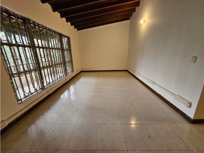 Casa de 6 alcobas en venta en Las Lomas, Medellín, 395 m² · foto 22 de 24