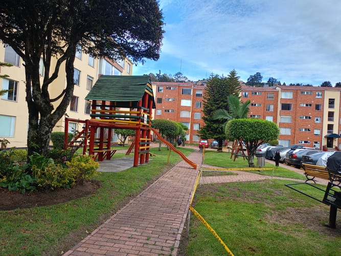 Apartamento de 3 alcobas en venta en Pinar De Suba, Bogotá, 74 m² · foto 9 de 10