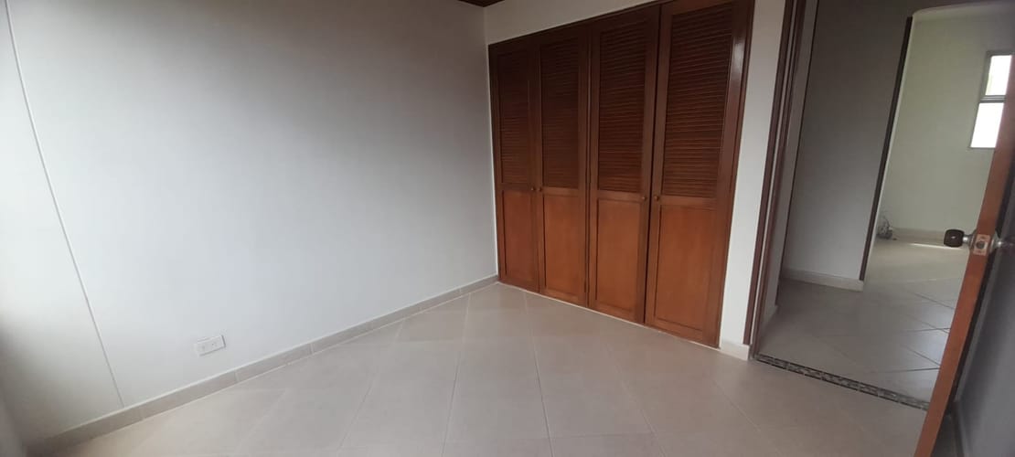 Apartamento de 3 alcobas en arriendo en La Castellana, Bogotá, 89 m² · foto 16 de 21