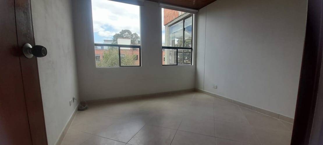 Apartamento de 3 alcobas en arriendo en La Castellana, Bogotá, 89 m² · foto 15 de 21