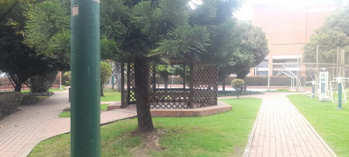 Apartamento de 3 alcobas en arriendo en La Castellana, Bogotá, 89 m² · foto 5 de 21