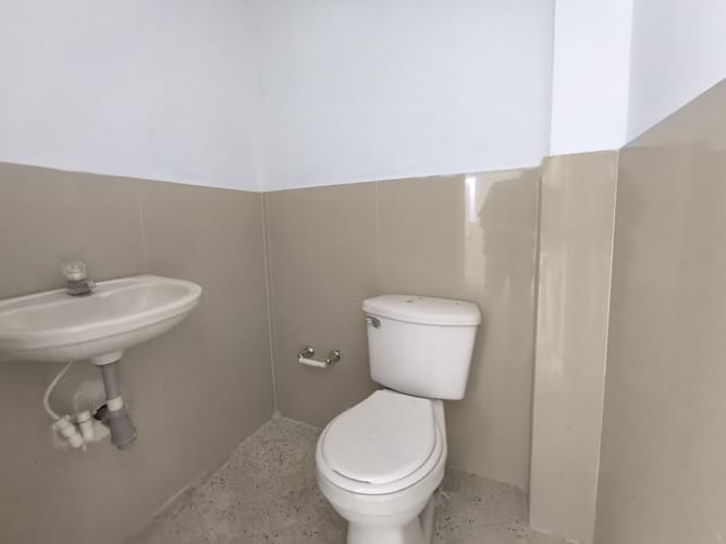 Bodega en arriendo en Villa Colombia, Cali, 245 m² · foto 10 de 10