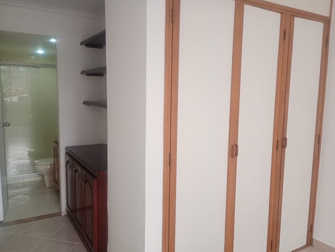 Apartamento de 2 alcobas en venta en Laureles, Medellín, 60 m² · foto 14 de 19