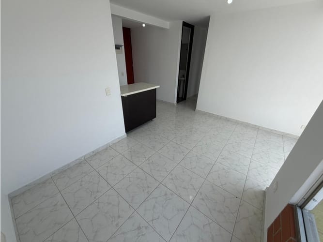 Apartamento de 3 alcobas en arriendo en Calasanz Parte Alta, Medellín, 68 m² · foto 2 de 13