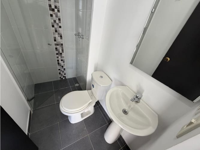 Apartamento de 3 alcobas en arriendo en Calasanz Parte Alta, Medellín, 68 m² · foto 7 de 13