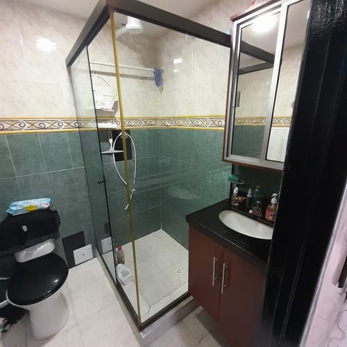 Casa de 6 alcobas en venta en Villa Ines, Bogotá, 288 m² · foto 17 de 19