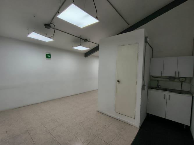 Local en venta en La Candelaria, Medellín, 173 m² · foto 16 de 23