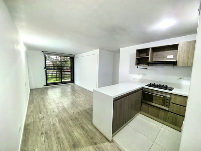 Apartamento de 3 alcobas en venta en Canelon, Cajicá, 73 m² · foto 2 de 16