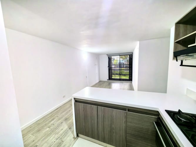 Apartamento de 3 alcobas en venta en Canelon, Cajicá, 73 m² · foto 3 de 16