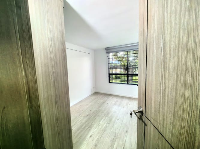 Apartamento de 3 alcobas en venta en Canelon, Cajicá, 73 m² · foto 10 de 16
