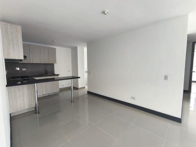 Apartamento de 3 alcobas en arriendo en Señorial, Envigado, 83 m² · foto 4 de 16
