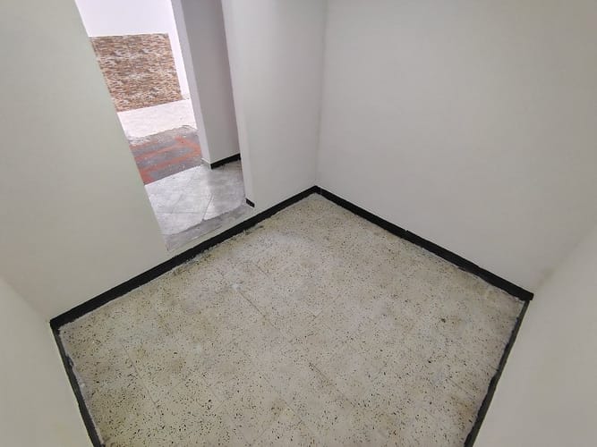 Casa de 5 alcobas en arriendo en Bello Horizonte, Medellín, 120 m² · foto 7 de 11