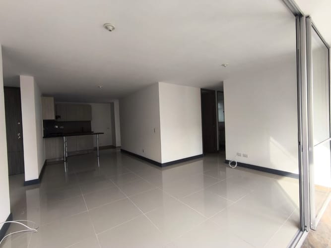 Apartamento de 3 alcobas en arriendo en Señorial, Envigado, 83 m² · foto 5 de 16