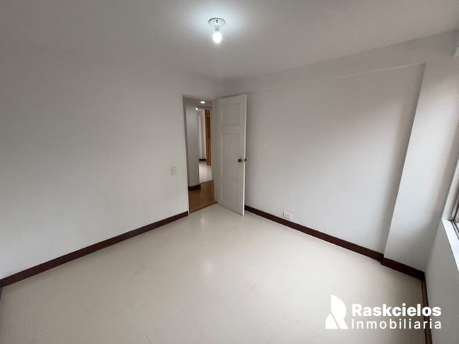Apartamento de 3 alcobas en arriendo en El Poblado, Envigado, 102 m² · foto 10 de 15