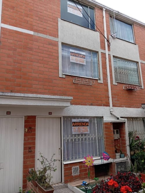 Casa de 2 alcobas en arriendo en El Tintal, Bogotá, 53 m² · foto 2 de 15