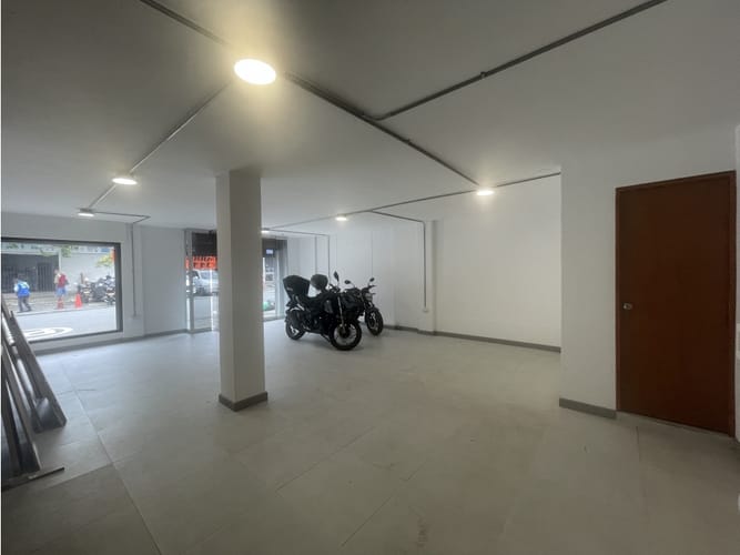 Local en arriendo en San Diego, Medellín, 65 m² · foto 3 de 8