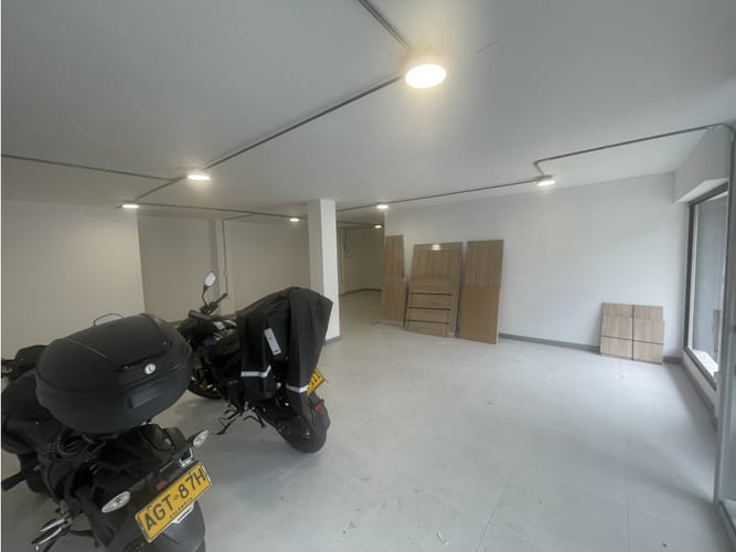 Local en arriendo en San Diego, Medellín, 65 m² · foto 5 de 8