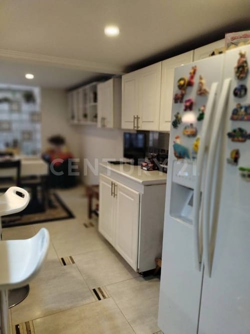Casa de 3 alcobas en venta en Modelia Occidental, Bogotá, 153 m² · foto 3 de 11