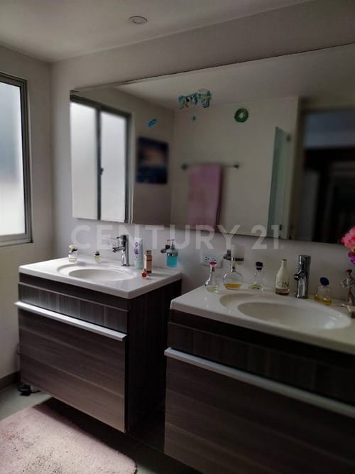 Casa de 3 alcobas en venta en Modelia Occidental, Bogotá, 153 m² · foto 9 de 11