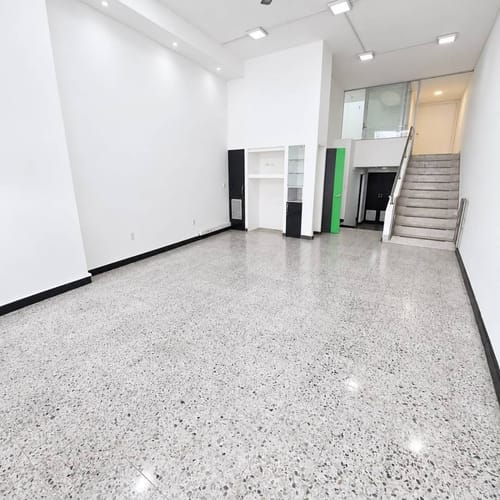 Local en arriendo en Batallón, Bucaramanga, 110 m² · foto 2 de 10