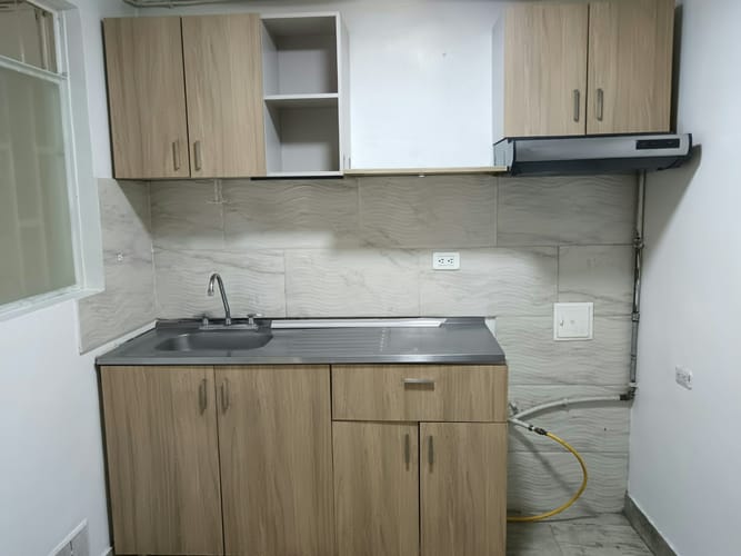 Apartamento de 3 alcobas en arriendo en San Rafael, Bogotá, 100 m² · foto 4 de 24