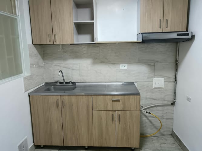 Apartamento de 3 alcobas en arriendo en San Rafael, Bogotá, 100 m² · foto 3 de 24