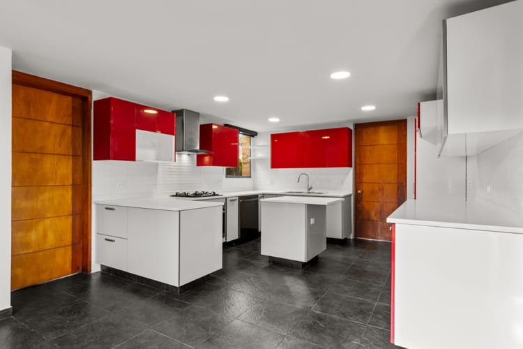 Casa de 4 alcobas en venta en San Simón, Bogotá, 239 m² · foto 5 de 19