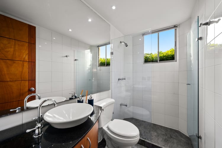 Casa de 4 alcobas en venta en San Simón, Bogotá, 239 m² · foto 7 de 19