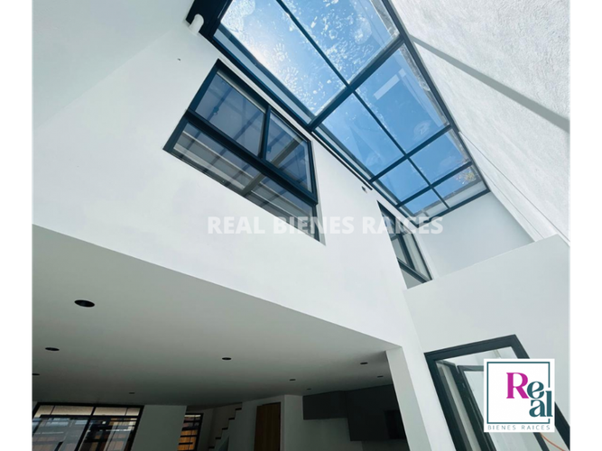 Casa de 3 alcobas en venta en Lomitas, La Ceja, 149 m² · foto 9 de 17