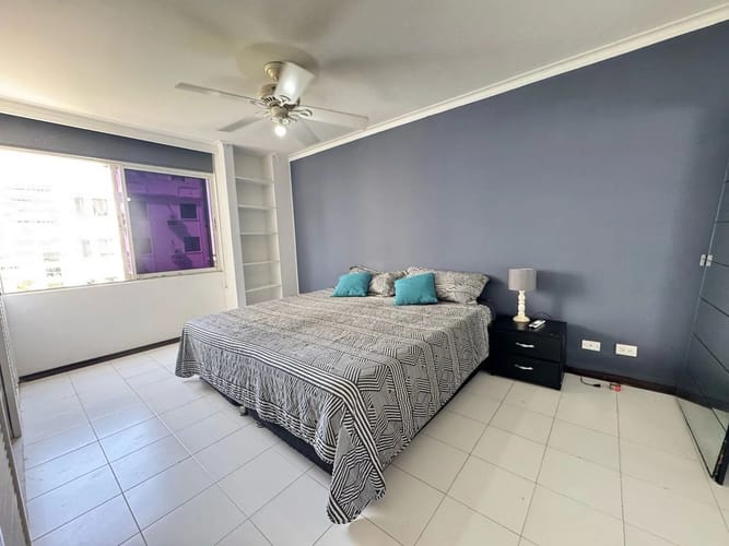 Apartamento de 3 alcobas en venta en Castillogrande, Cartagena, 225 m² · foto 6 de 11