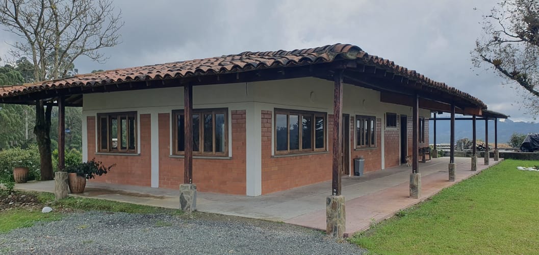 Finca en venta en Tribunas Corcega, Pereira, 200 m² · foto 8 de 24