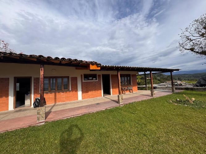 Finca en venta en Tribunas Corcega, Pereira, 200 m² · foto 15 de 24