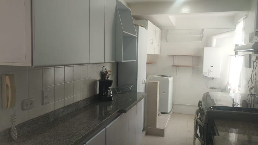 Apartamento de 4 alcobas en venta en Colina Campestre, Bogotá, 92 m² · foto 3 de 19