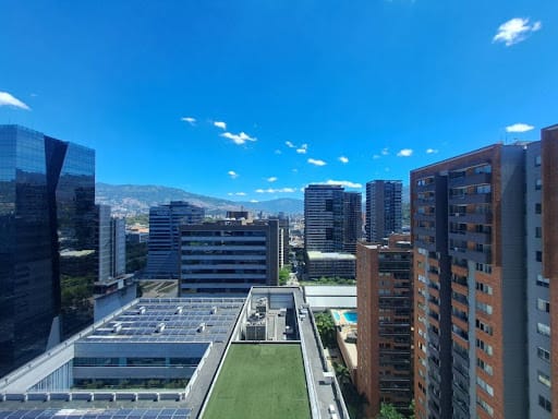 Consultorio en arriendo en Ciudad Del Río, Medellín, 30 m² · foto 11 de 12